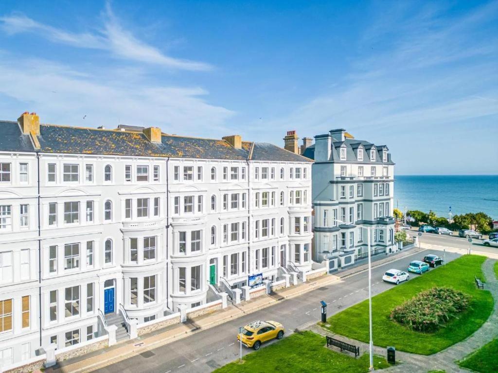 Hotel Oyo West Rocks Townhouse AEGON International Exteriér fotografie